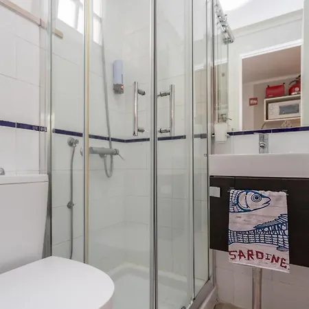 Bica Little House Appartamento Lisbona