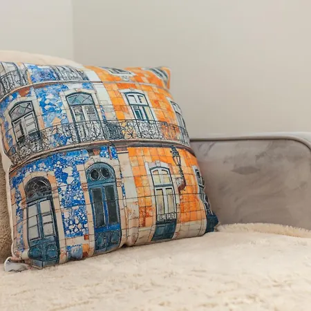Bica Little House * Lissabon